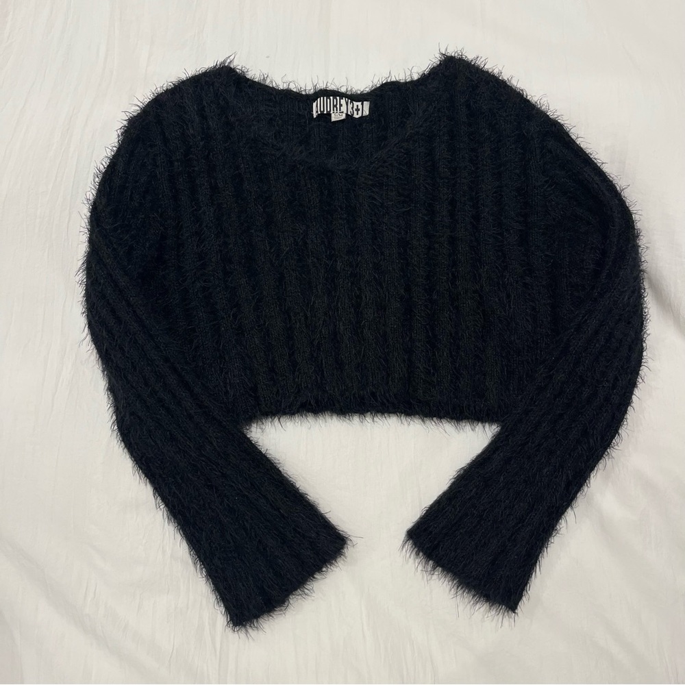 Audrey 3+1 Black V-Neck Sweater
